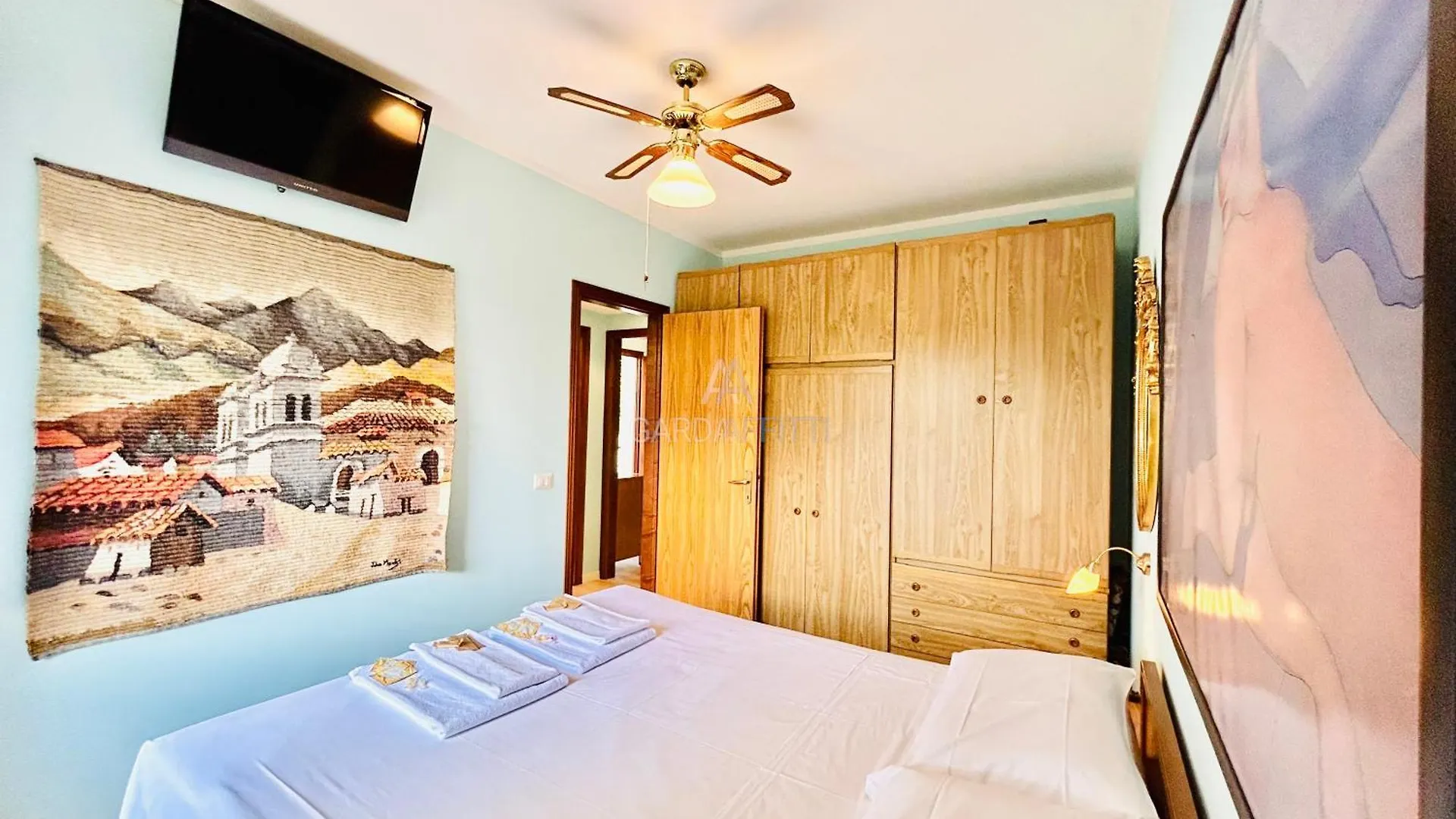 Anub Riff Apartment Sirmione Italy
