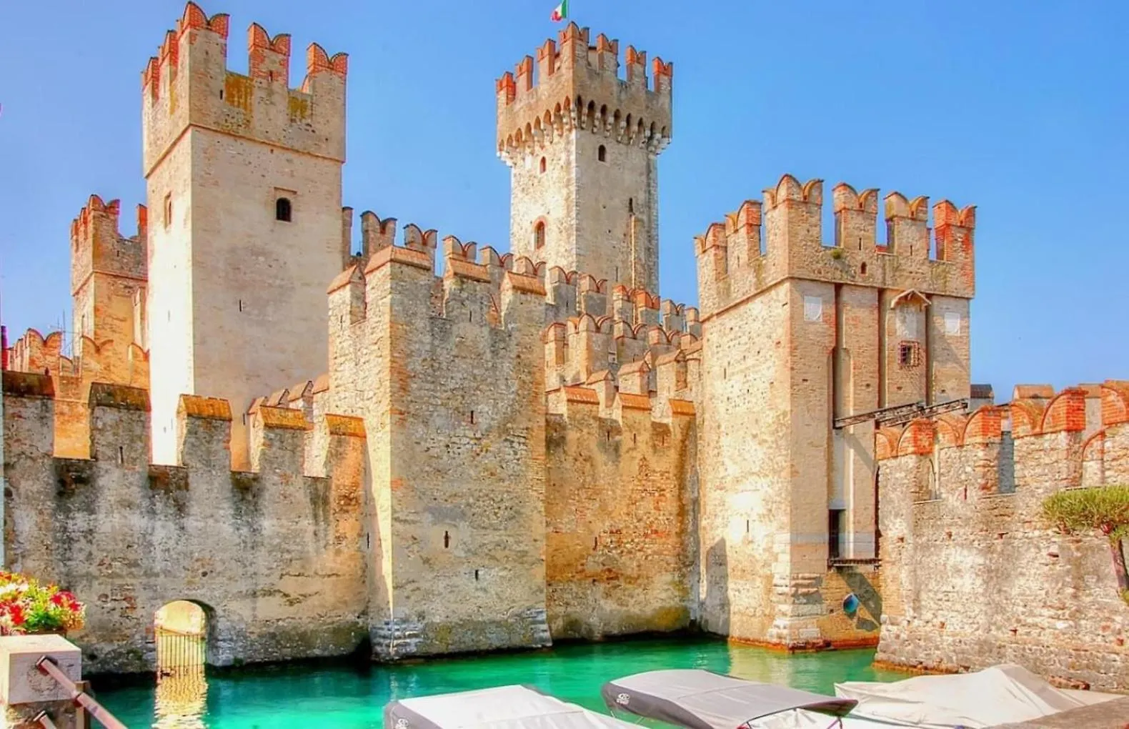 Anub Riff Apartment Sirmione
